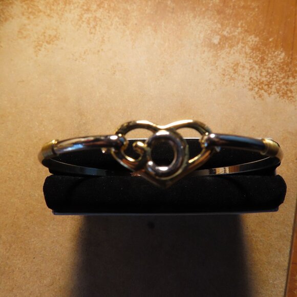 God's Heart 2-Tone Bangle Bracelet W/Original Box - Picture 1 of 4